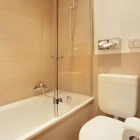 フロレンティーナ 3*