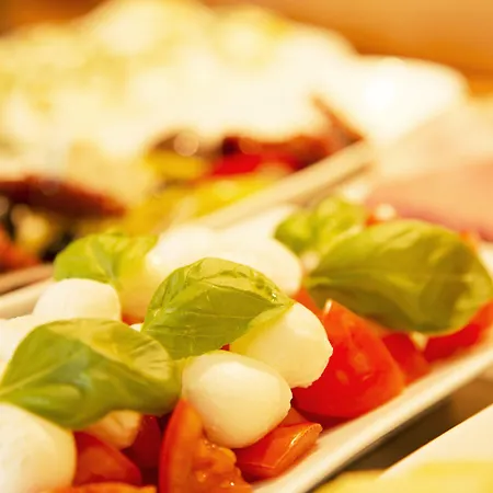 Hotell Florentina 3*